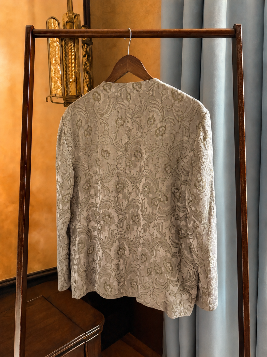 Anicia Blazer