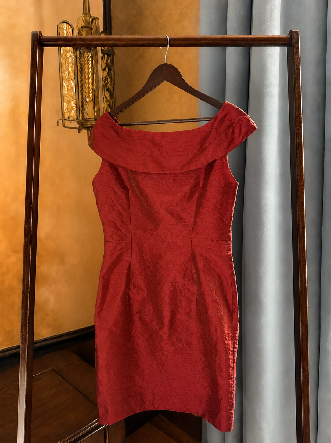 Cloelia Dress